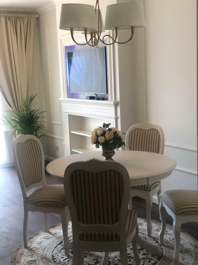 קלייפדה Apartment In Old Town מראה חיצוני תמונה